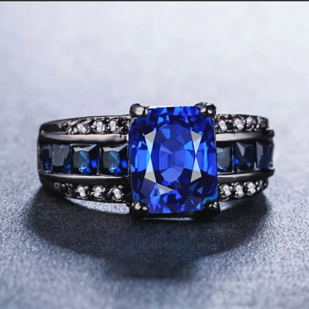 Emerald Cut Blue Saphire Ring - Picture 1 of 4